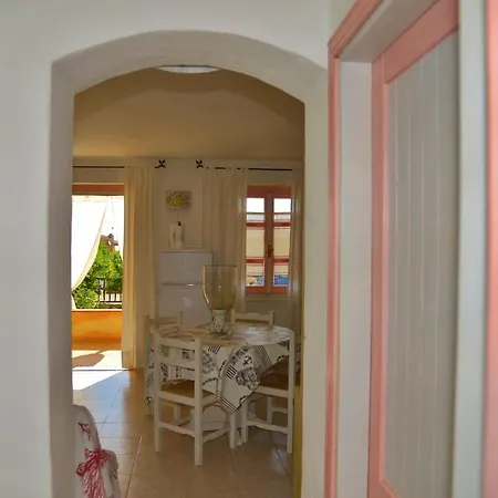 Casa Ugb * Cannigione